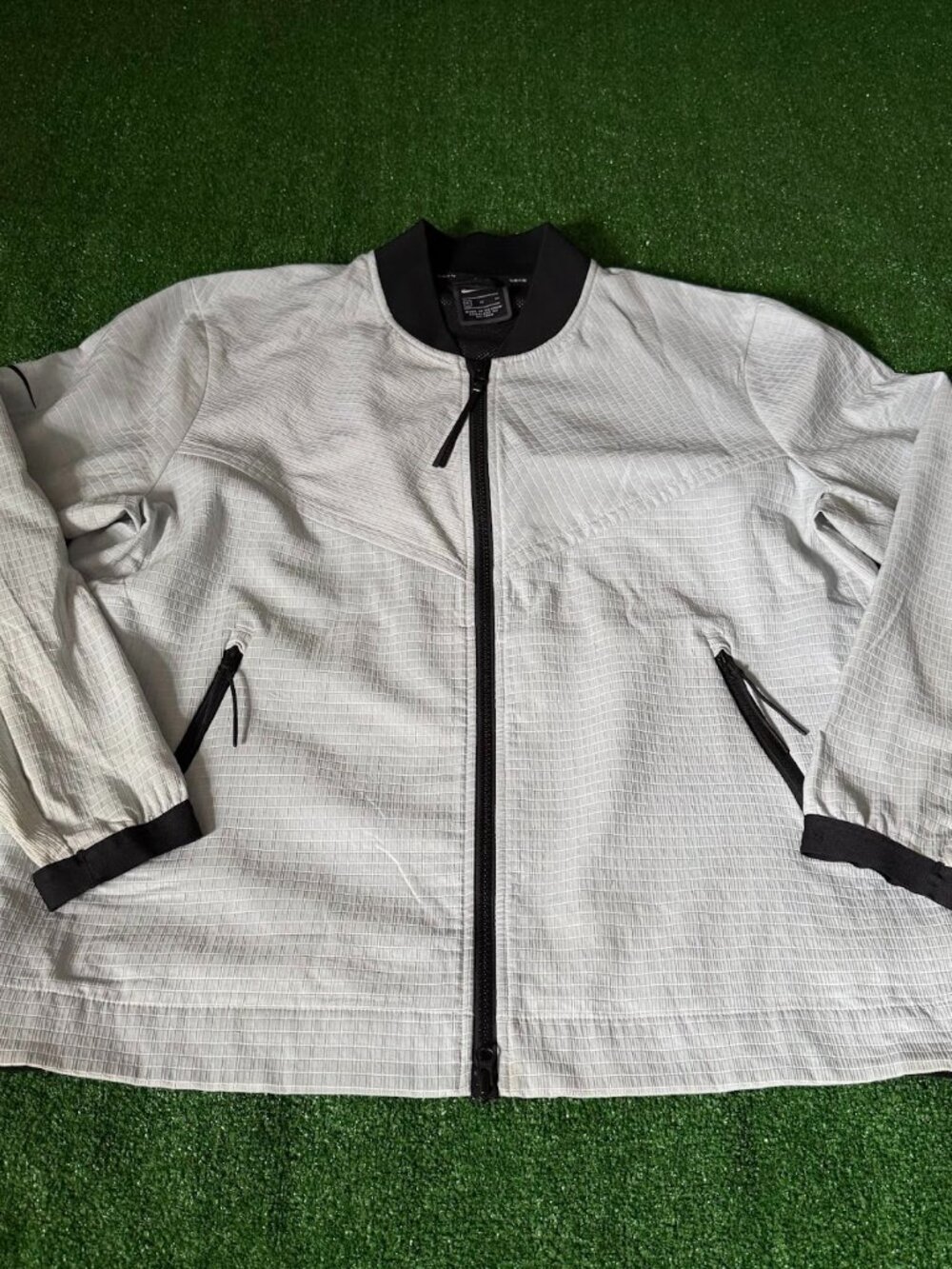 Nike Tech Pack Grid Bomber Jacket Platinum Black Woven Men's XL Full Zip AR1578